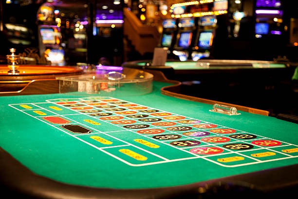 Monopoly Live game interface showing the board, wheel, and betting panel on bolaslot login